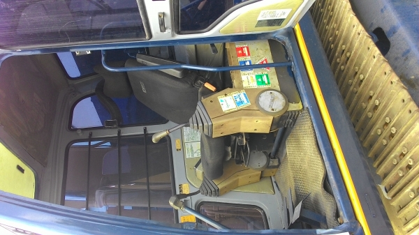 ขายด่วน รถขุด KOBELCO SK120-3 แทรค 50  เก่า ใน  ชั่วโมงการทำงานน้อยมากๆๆ   สภาพสวย    โทร 089-3818694 ดวงนภา  เตียวตระกูล