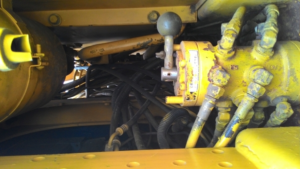 ขายด่วน รถขุด KOBELCO SK120-3 แทรค 50  เก่า ใน  ชั่วโมงการทำงานน้อยมากๆๆ   สภาพสวย    โทร 089-3818694 ดวงนภา  เตียวตระกูล