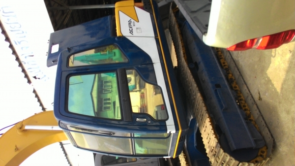 ขายด่วน รถขุด KOBELCO SK120-3 แทรค 50  เก่า ใน  ชั่วโมงการทำงานน้อยมากๆๆ   สภาพสวย    โทร 089-3818694 ดวงนภา  เตียวตระกูล