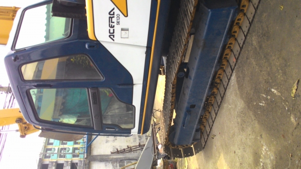 ขายด่วน รถขุด KOBELCO SK120-3 แทรค 50  เก่า ใน  ชั่วโมงการทำงานน้อยมากๆๆ   สภาพสวย    โทร 089-3818694 ดวงนภา  เตียวตระกูล