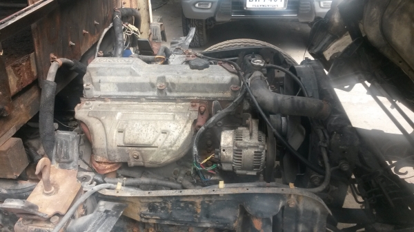 ฝากขายรถโตโยต้าBU141 เครื่องแน่น14B หัวกระดกกระจกหน้าแตก พื้นมีผุบ้าง แซสซีสวยมากไม่มีผุไม่มีดาม ขาย 150000 บาท (ไม่มีทะเบียน)