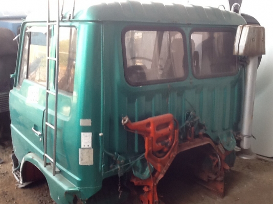 หัวเก๋งhinoเอฟ18สภาพดีพร้อมใช้ ภายในสวย หัวเก๋งhinoเอฟ18สภาพดีพร้อมใช้ ภายในสวย