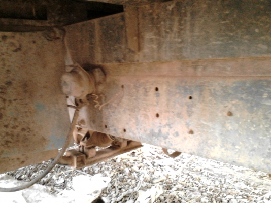 ขายหกล้อ ใช้งานได้ ราคา150000 ต่อรองได้