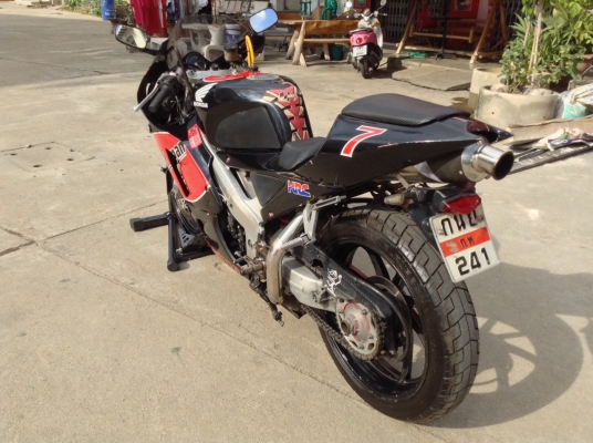 ธารนนทบุรี//ขาย honda vfr400 nc30 ปี 89 เครื่องสมบูรณ์ความร้อนปกติ ระบบไฟปกติใช้ทุกจุด ราคา 79,000 บาท ทะเบียนแท้ ธารนนทบุรี//ขาย honda vfr400 nc30 ปี 89 เครื่องสมบูรณ์ความร้อนปกติ ระบบไฟปกติใช้ทุกจุด ราคา 79,000 บาท ทะเบียนแท้