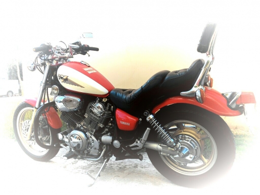 Yamaha vrago 1100 cc ใหม่เดิมเป็นรถจอดโชว์ในศูนย์