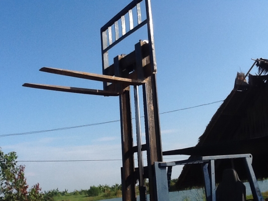 รถยกโตโยต้า2.5ตันเครื่องดีเซลเก่าญี่ปุ่น