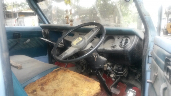 ขายรถอีซูซุ4ล้อ เครื่อง75 C240 รถขับได้หัวกระบะไม่ค่อยสวยต้องเอาไปทำครับแซสซีสวยครับ ขาย 65000 บาท ทะเบียนพร้อมครับ