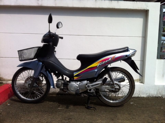 ขาย Yamaha frash 105cc.เครื่องเดิมๆเอกสารครบ พร้อมโอน ราคา8900฿ สนใจติดต่อ0941027100