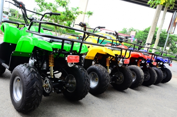 ลดราคาพิเศษฉลองปีใหม่ มีครบทุกรุ่น 110-250 cc เอทีวี Lot ใหม่จะเข้ามาแล้ว BUGGY บักกี้ เอทีวี   ลดราคา ATV BIG BEAR ทรง 150 เครื่อง  ลดถูกๆๆ มากๆๆ