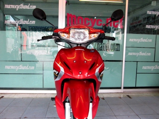 wave 110 i สีแดงดำ โฉมใหม่ รถใหม่ๆมาแล้ว รถดือน กันยายน ปี 57 ไมล์ 1 พันโล  แถม 3 รายการ 31900