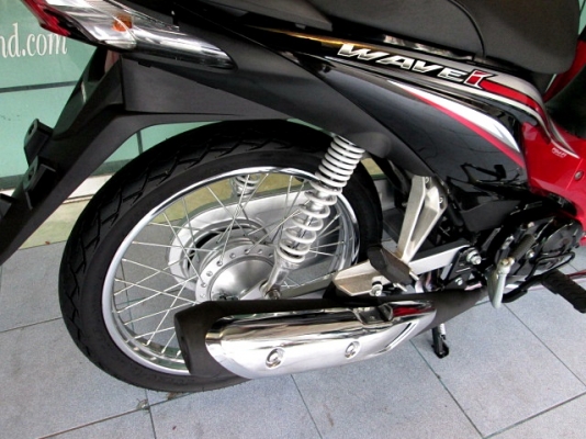 wave 110 i สีแดงดำ โฉมใหม่ รถใหม่ๆมาแล้ว รถดือน กันยายน ปี 57 ไมล์ 1 พันโล  แถม 3 รายการ 31900