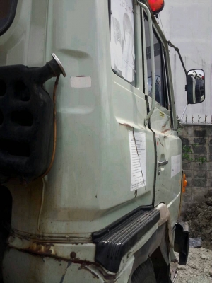 ขาย10ล้อประกอบเพลาเดียวยาว8.2เมตรเครน5ตัน ขาย10ล้อประกอบเพลาเดียวยาว8.2เมตรเครน5ตัน