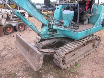 สวยมากครับ- รถขุด รถขุด แบคโฮ KOMATSU: PC 10-7 ใบมีดดัน ปรับได้ 4 ทิศทาง พร้อมใช้งาน