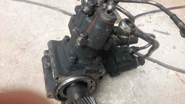 ขายปั๊มลมเครื่องฮีโน่ไม่รู้รุ่นไหนแต่ตัวใหญ่มาก สภาพดีมากดูดแรงมากครับ ขาย 18000 บาท