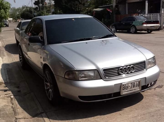 รถยนต์ ออดี้A4 เกียร์ออโต้ ติดแก๊สหัวฉีด