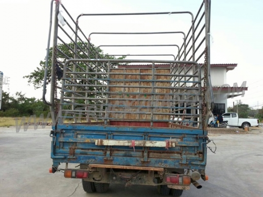 รถบรรทุก 6 ล้อ TOYOTA DYNA กระบะมีข้างเสริม