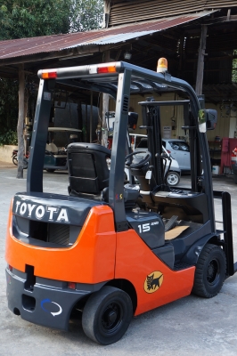 ขายรถยก ฟอร์คลิฟต์TOYOTA 8FG15 เก่านอก