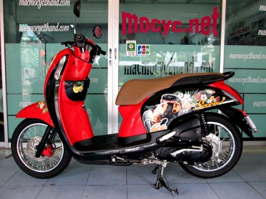 scoopy-i สีดำแดง ลายลิง รถเดือน ธันวาคม ปี 56 ไมล์ 4 พันโล รุ่นใหม่ไฟหน้าโปรเจ็คเตอร์ แถม 2 รายการ 30900