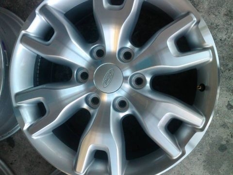 ขายล้อ ford Ranger ขอบ 18