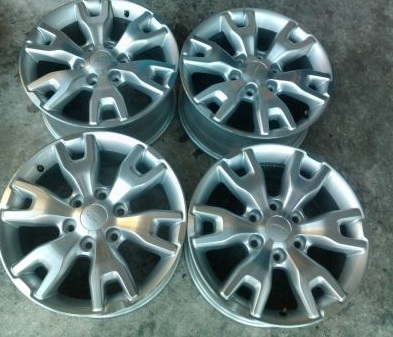 ขายล้อ ford Ranger ขอบ 18