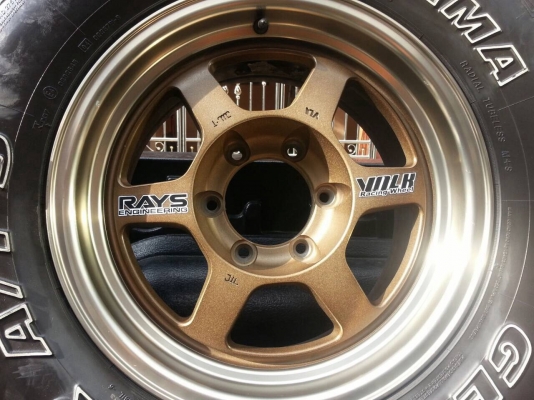 ขายล้อ 6 รู TE 37 ขอบ 16 พร้อมยาง AT