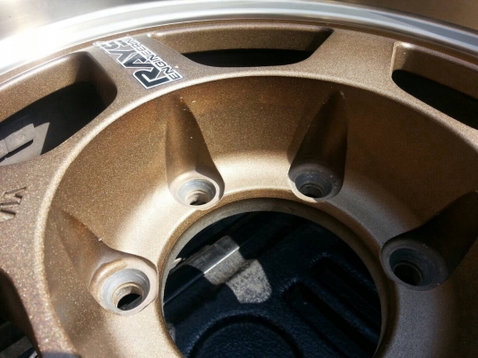 ขายล้อ 6 รู TE 37 ขอบ 16 พร้อมยาง AT ขายล้อ 6 รู TE 37 ขอบ 16 พร้อมยาง AT