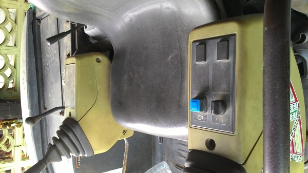 ขายด่วน Kobelco sk40sr-s เก่า ญี่ปุ่น ยังไม่เคยใช้งานในไทย  ปั๊มนิ้ว  ชั่วโมงการทำงานน้อยมากๆๆ   โทร 089-3818694  ดวงนภา