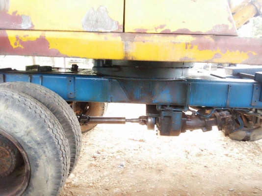 รถแบคโฮ ล้อยาง PC - 100  รุ่น 3.  สนใจติดต่อ  081 - 6079515