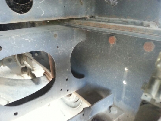 รถฮีโน่ 10 ล้อดั้ม FM8J  251 แรงม้า. ปี 55  ( รถวิ่ง 13,xxx กม. )   สนใจติดต่อ  081 - 6079515