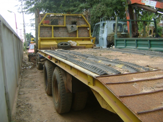 หัวยาว เรียว (( ไม่มีทะเบียน )) หางรถแม็คโคร บันใดรถเกี่ยว  ตามภาพ