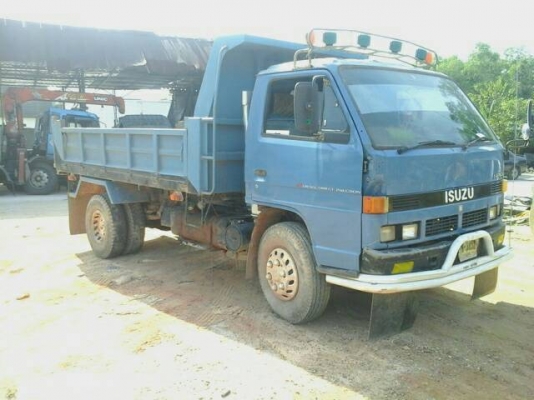 ขายหกล้อดั้มพ์ อีซูสุNPR59LU5M-4BD1-115 ปี37