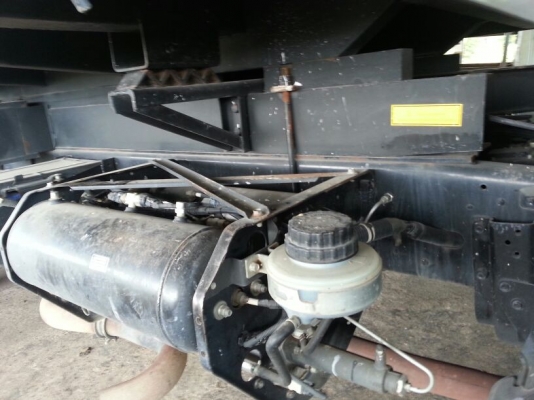 รถฮีโน่ 10 ล้อดั้ม 380 แรงม้า. ปี 55  ( ขายแม่ , ลูก )   สนใจติดต่อ  081 - 6079515