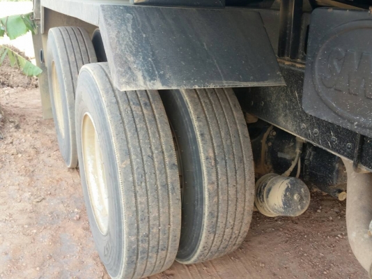 รถฮีโน่ 10 ล้อดั้ม 380 แรงม้า. ปี 55  ( ขายแม่ , ลูก )   สนใจติดต่อ  081 - 6079515