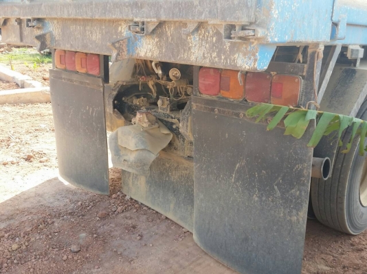 รถฮีโน่ 10 ล้อดั้ม 380 แรงม้า. ปี 55  ( ขายแม่ , ลูก )   สนใจติดต่อ  081 - 6079515