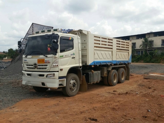 รถฮีโน่ 10 ล้อดั้ม 380 แรงม้า. ปี 55  ( ขายแม่ , ลูก )   สนใจติดต่อ  081 - 6079515