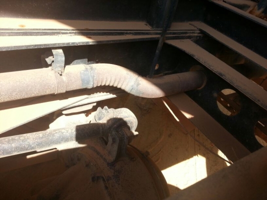 รถมิตซู 10 ล้อดั้ม FN527 - TD 195 แรงม้า. ปี 37   สนใจติดต่อ  081 - 6079515