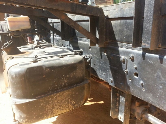 รถมิตซู 10 ล้อดั้ม FN527 - TD 195 แรงม้า. ปี 37   สนใจติดต่อ  081 - 6079515