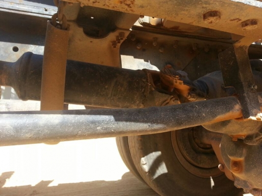 รถมิตซู 10 ล้อดั้ม FN527 - TD 195 แรงม้า. ปี 37   สนใจติดต่อ  081 - 6079515