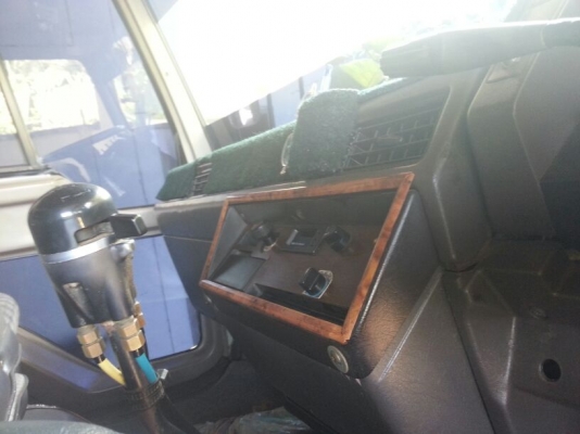 รถมิตซู 10 ล้อดั้ม FN527 - TD 195 แรงม้า. ปี 37   สนใจติดต่อ  081 - 6079515