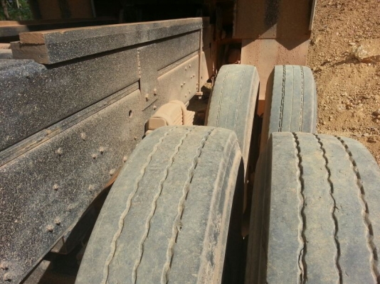 รถมิตซู 10 ล้อดั้ม FN527 - TD 195 แรงม้า. ปี 37   สนใจติดต่อ  081 - 6079515