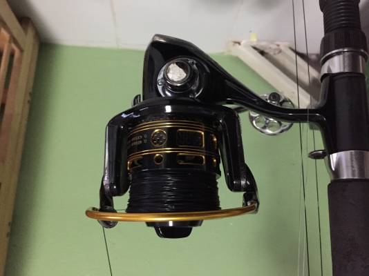 รอกตกปลา