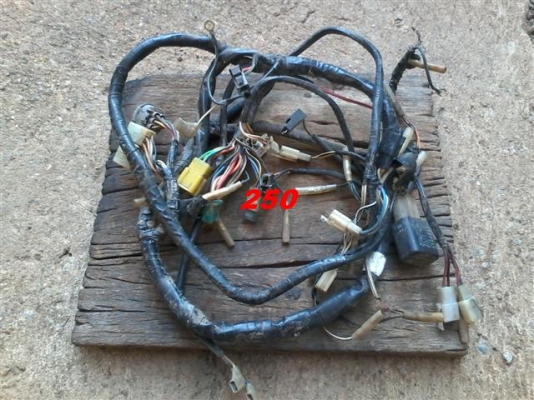 ขายอะไหล่ Suzuki RG Gramma2 สนใจติดต่อ (กบรถเก่าแพร่)  ส่งทั่วไทยตามตกลง