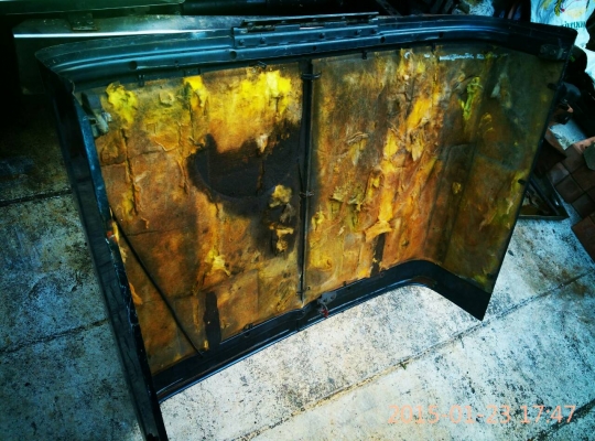 โรลบาจิ๊ปมิตซู J53 และฝากระโปรง