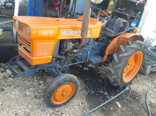 ขายรถไถ