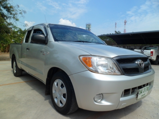 โตโยต้า วีโก้ สีเทา ปี2005 เครื่อง2500