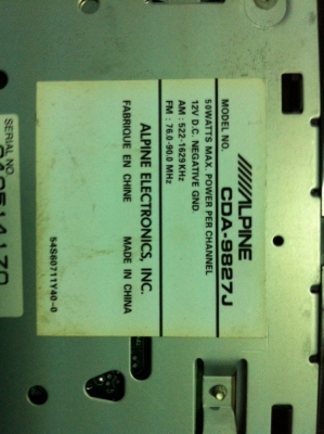 Alpine CDA-9827Ji MP3 CD FM สภาพสวย มือ2 ญี่ปุ่น
