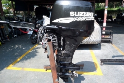 ขาย เครื่องเรือ SUZUKI 40 แรง 4 จังหวะหัวฉีด สภาพสวยพร้อมใช้ เครื่องติดง่ายเดินดี ราคา 64,000