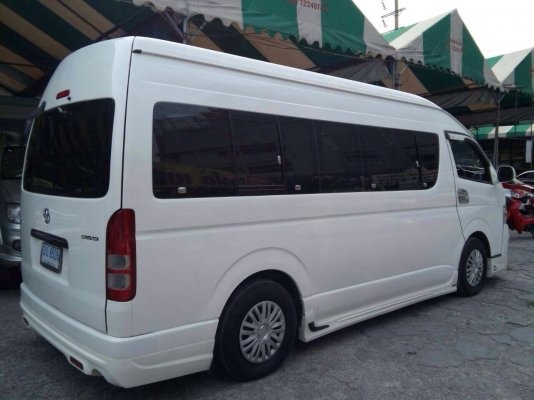 ขายรถตู้ TOYOTA. COMMUTER.  2700cc. ปี2011 ราคา 799,000บาท แต่งวีไอพี  เต็มๆ.  ราคา 799,000 บาท โทร 0922726669 คุณตันหยงค่ะ
