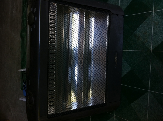 เครื่องทำความร้อน SANYAO ขนาด 1200 W. มีช่องให้ใส่น้ำเพิ่มความชื่นและความร้อนไปด้วยได้ เครื่องทำความร้อน SANYAO ขนาด 1200 W. มีช่องให้ใส่น้ำเพิ่มความชื่นและความร้อนไปด้วยได้