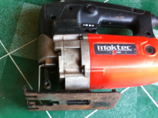 เลื่อยจิ๊กซอตัวใหญ่ maktec รุ่น MT 450  ขนาด 450 W. มือสองพร้อมใช้สภาพสวย